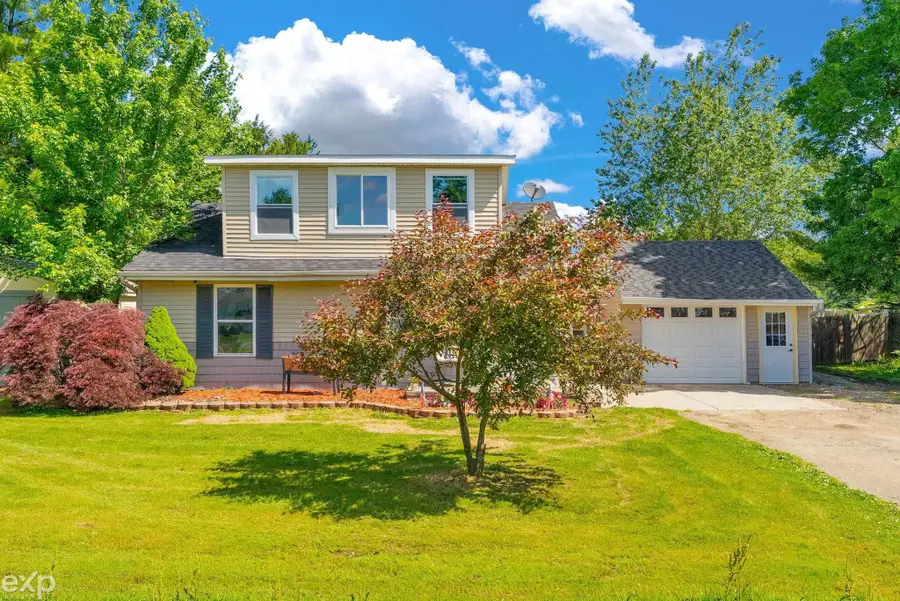 1533 Galbraith Line, Fremont, MI 48097 - #3