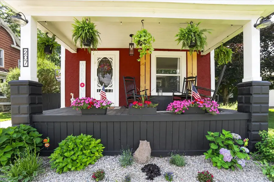 207 W State, Corunna, MI 48817 - #2