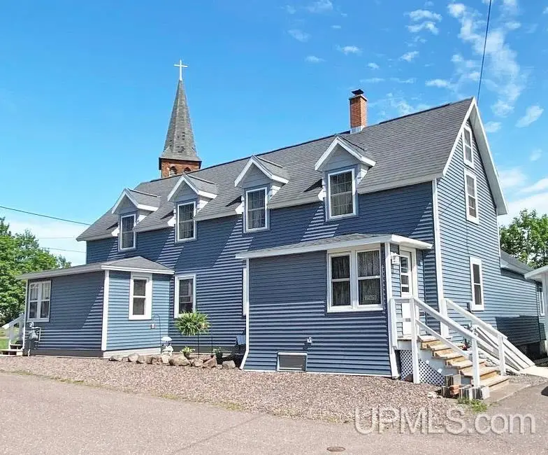 25679 Temple, Calumet, MI 49913 - #2