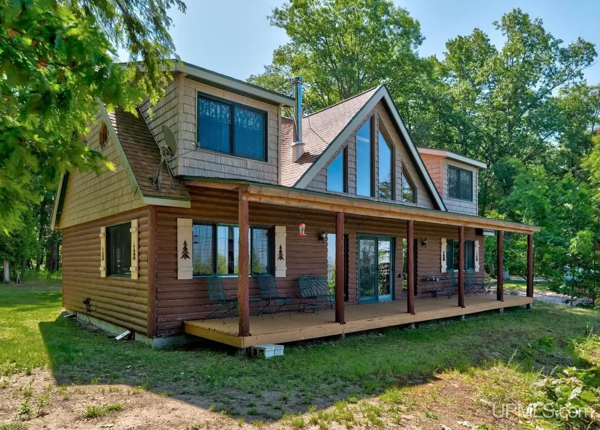 8931 00.25, Garden, MI 49835 - #1