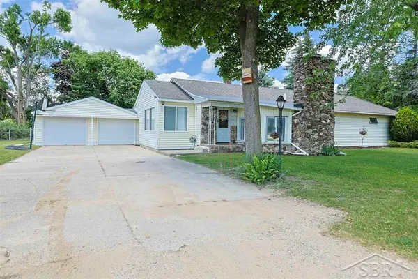 4811 Edgewood, Clare, MI 48617
