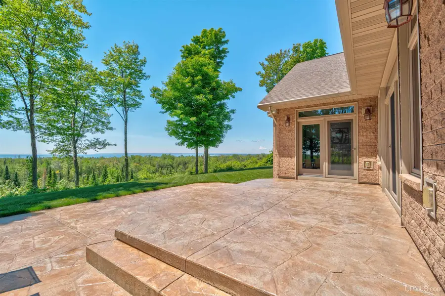 6039 W Dillexie, Manistique, MI 49854 - #3