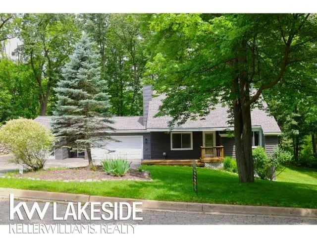 5096 Mohawk, Clarkston, MI 48348 - #2