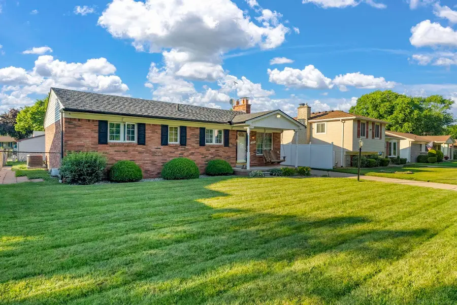 14551 Debbie, Sterling Heights, MI 48313 - #3