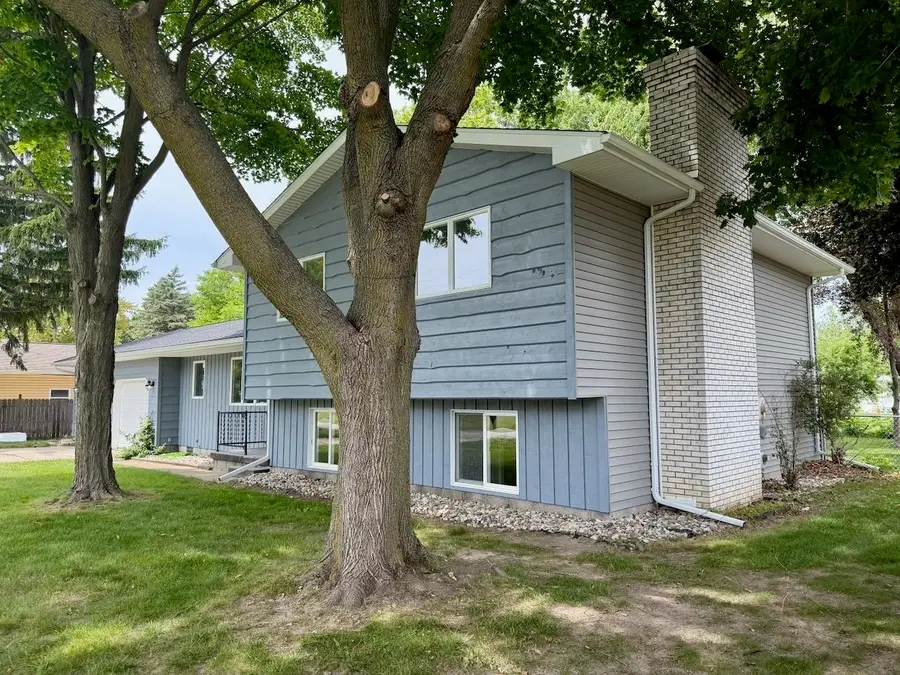 605 E Liberty, Chesaning, MI 48616 - #2