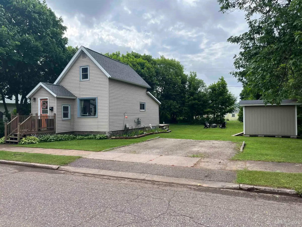 712 Wabash, Ishpeming, MI 49849 - #1