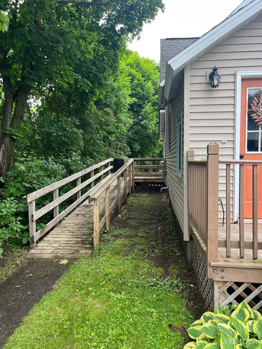 712 Wabash, Ishpeming, MI 49849 - #3