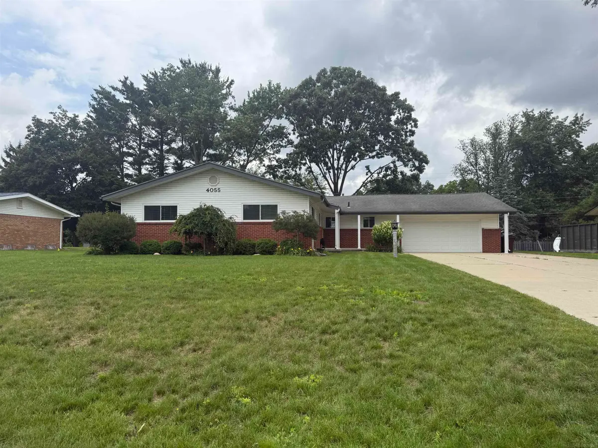 4055 Sandy Creek, Utica, MI 48316 - #1