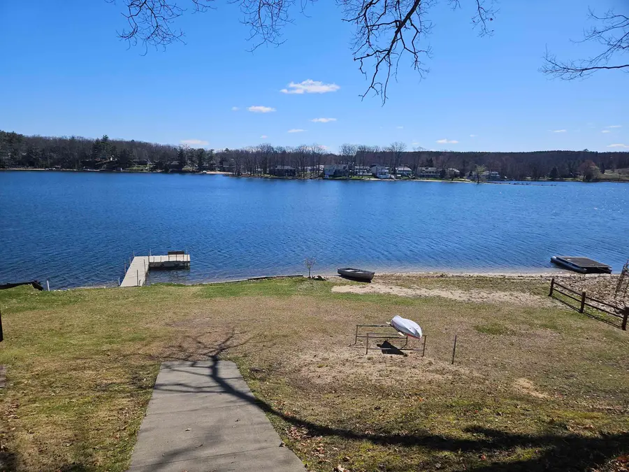 439 S Lake, Harrison, MI 48625 - #3