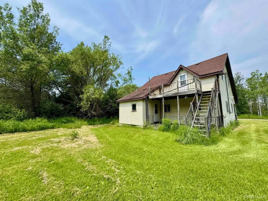 1555 W Robinette, Foster City, MI 49834 - #2