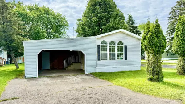 1600 S 30th Lot 166, Escanaba, MI 49829