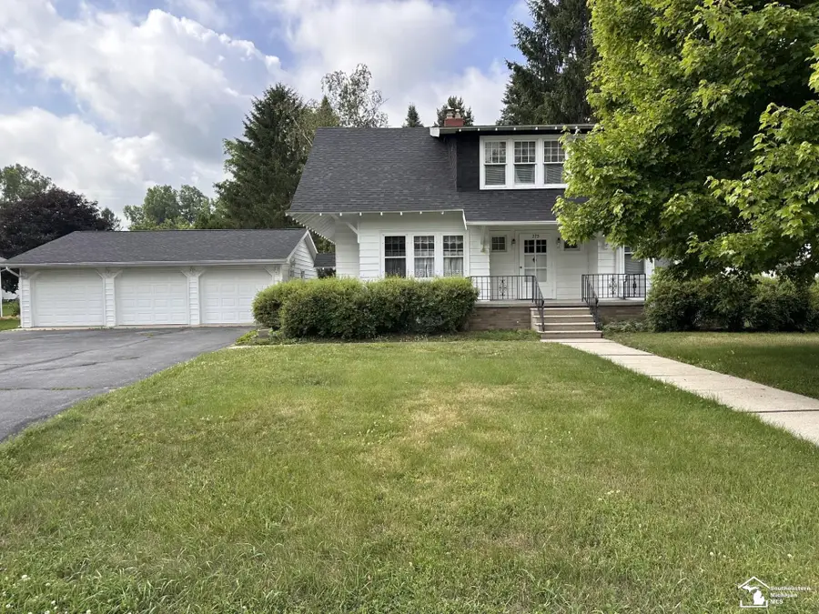 275 W Vesey, Petersburg, MI 49270 - #2