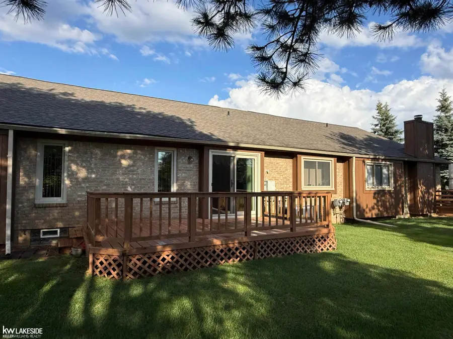 41075 Donna, Clinton Township, MI 48038 - #3