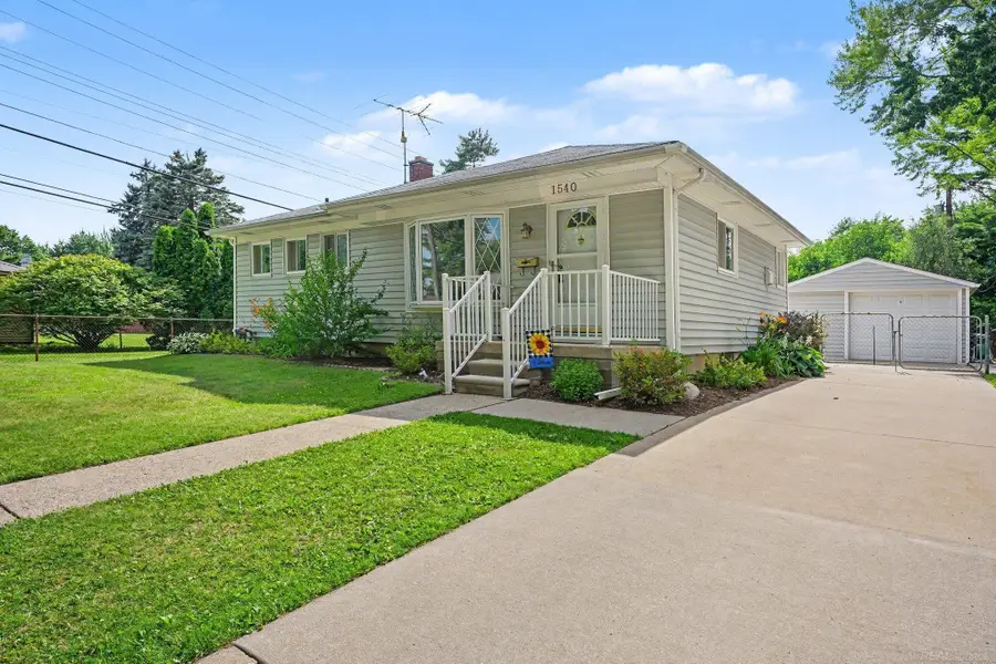 1540 Westlawn, Mount Clemens, MI 48043 - #2