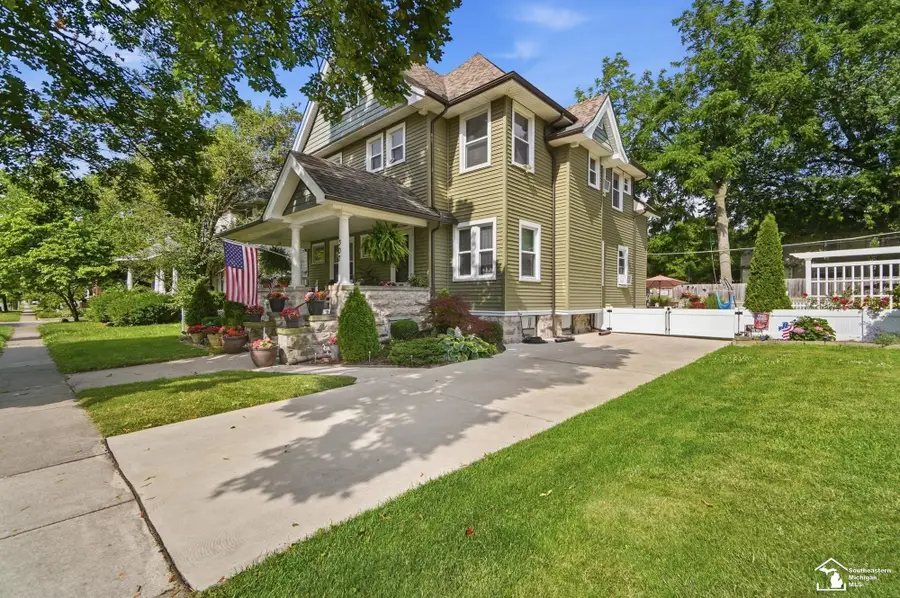 307 N Macomb, Monroe, MI 48162 - #3