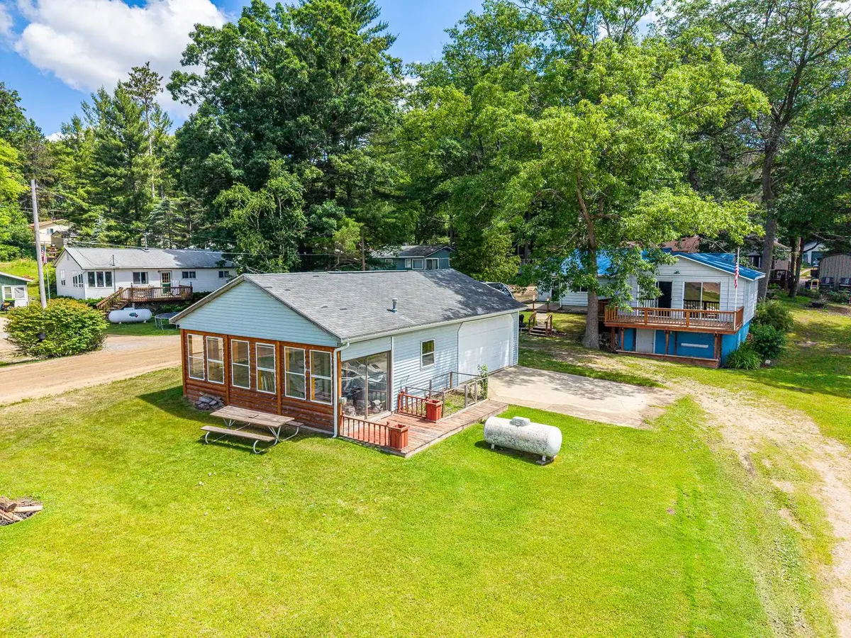 1276 E Long Lake, Harrison, MI 48625 - #1