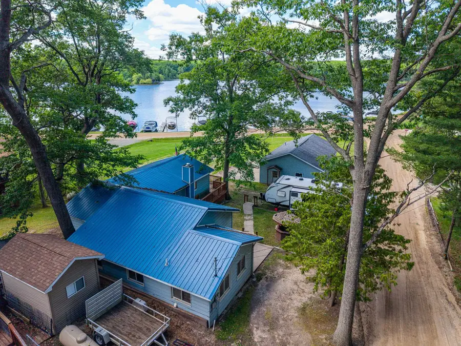 1276 E Long Lake, Harrison, MI 48625 - #3