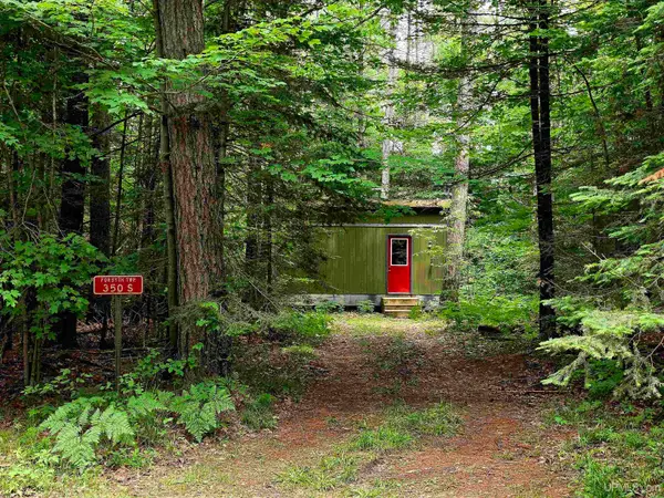 350 S Spring Lake, Gwinn, MI 49841