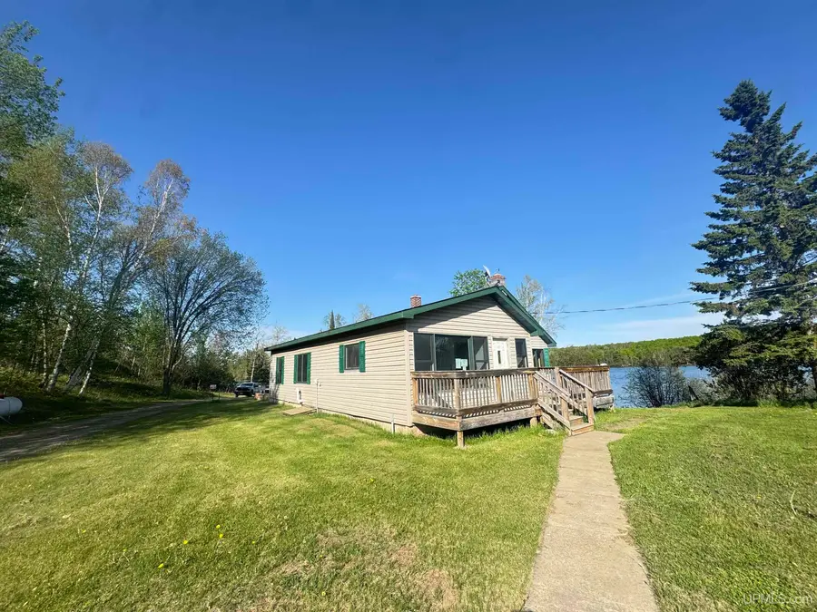 277 Marinello, Iron River, MI 49935 - #2
