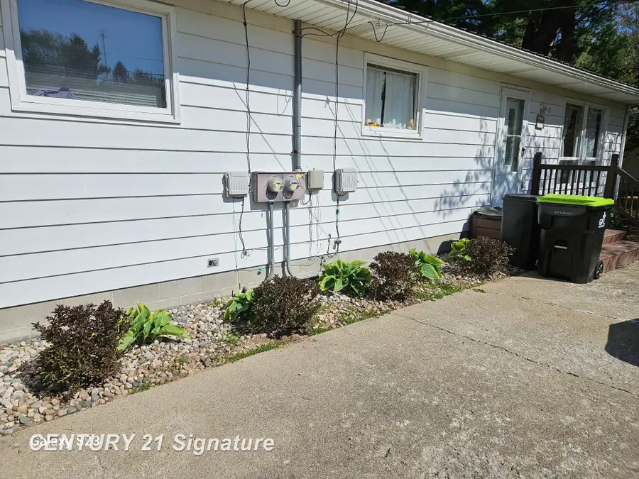 1306 Glen, Midland, MI 48640 - #3