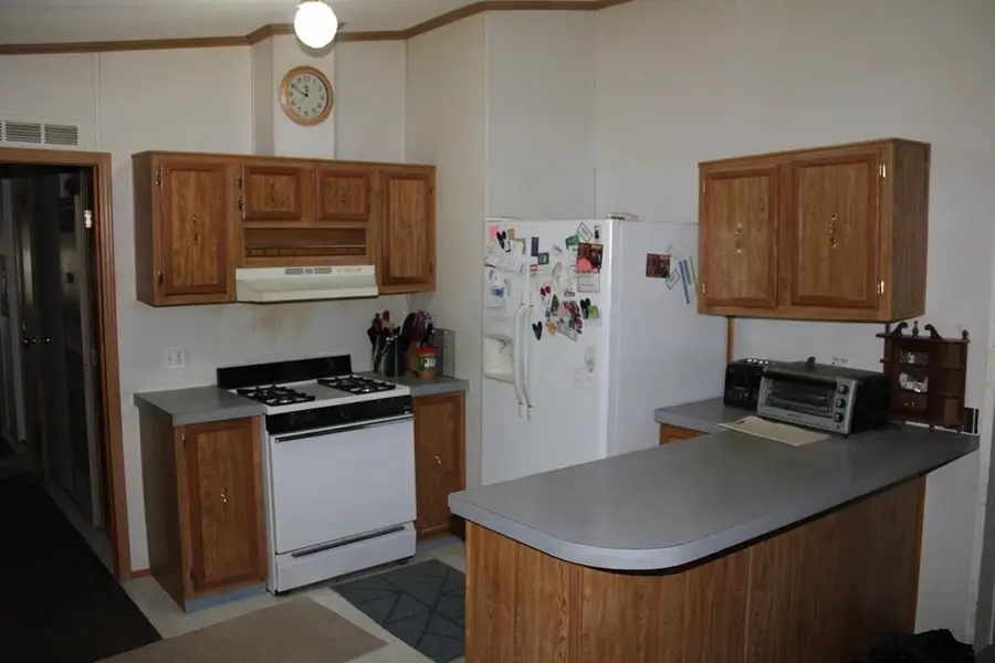 3331 Russell, Harrison, MI 48625 - #3