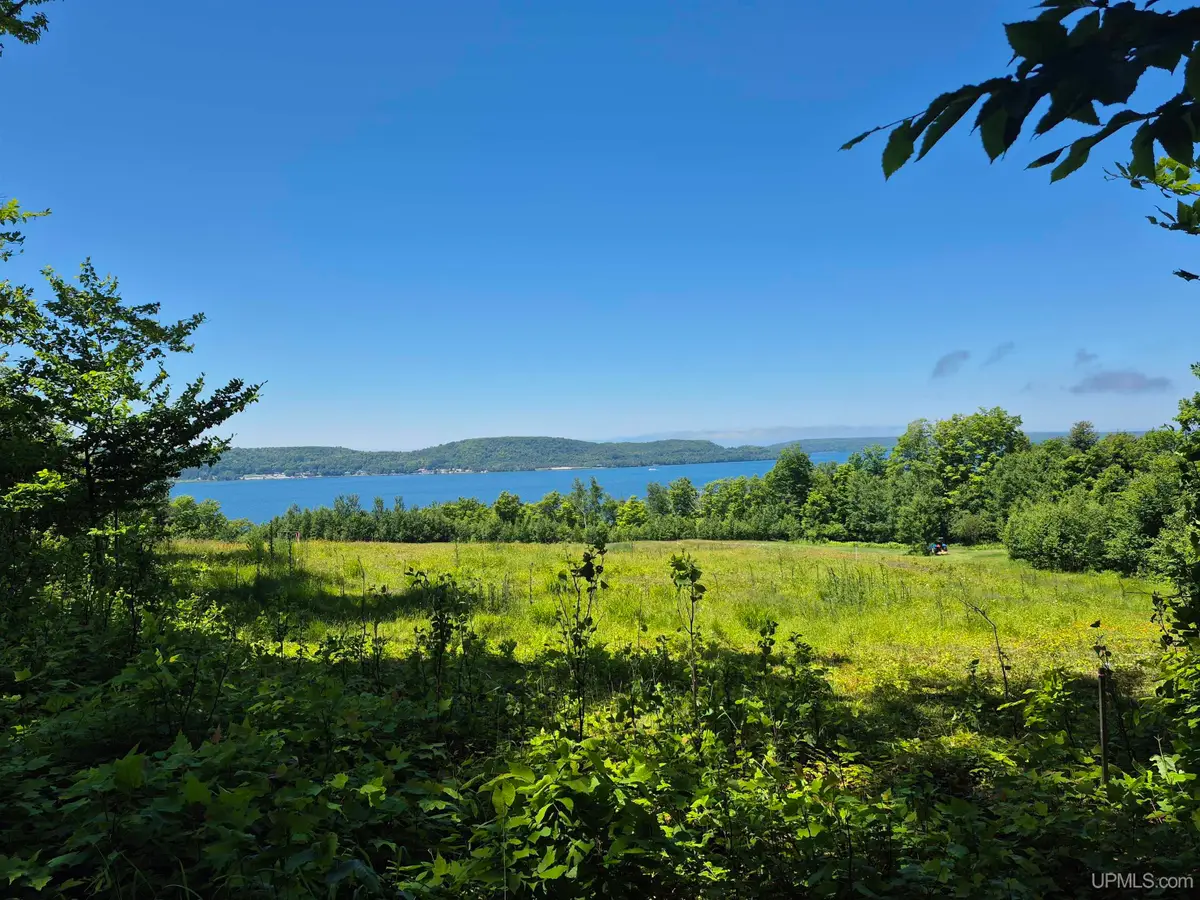 8 Acres Nestor, Munising, MI 49862 - #1
