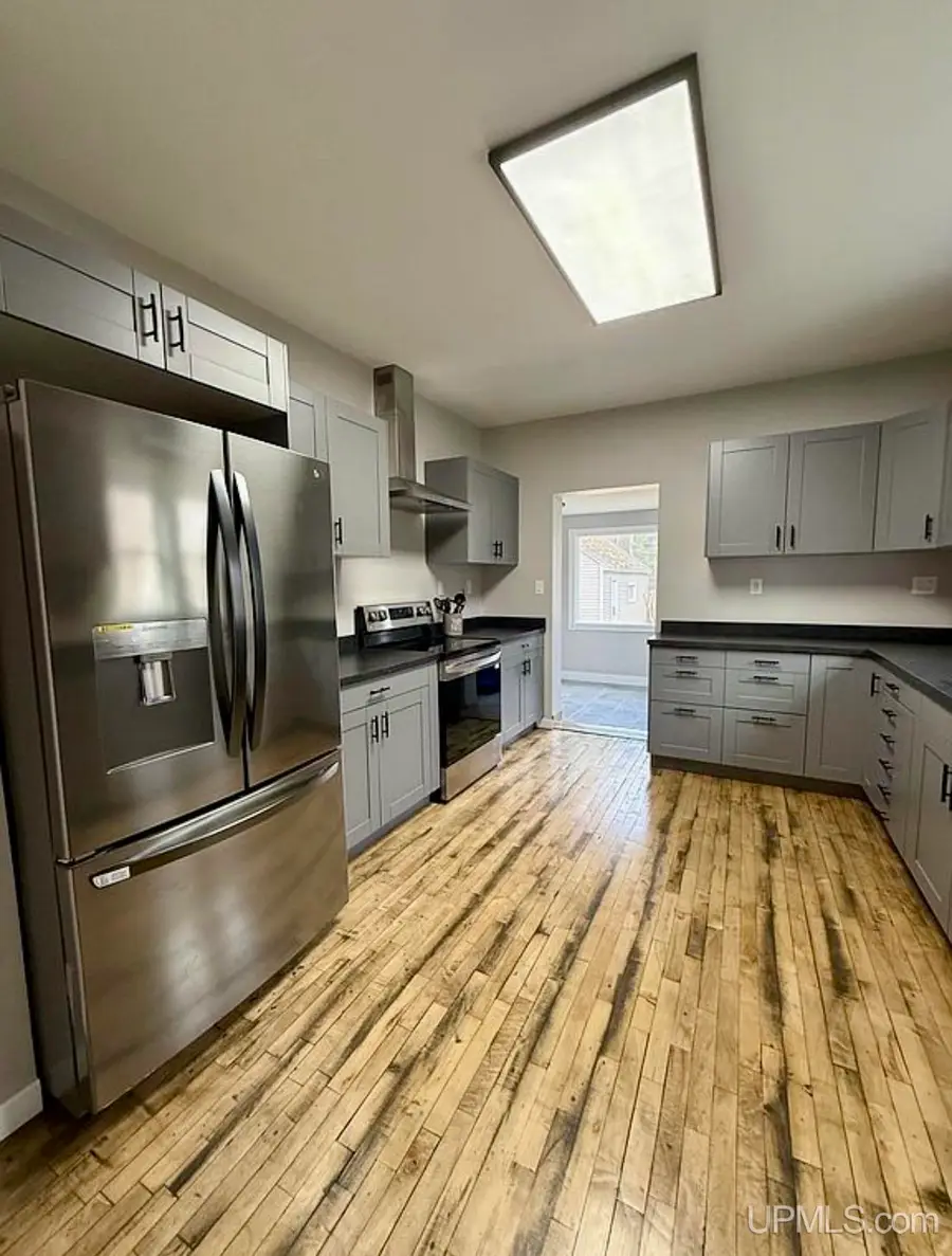 1314 Dakota, Gladstone, MI 49837 - #2