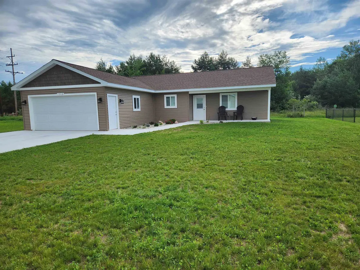 1208 Pheasant Run, Gladwin, MI 48624 - #1