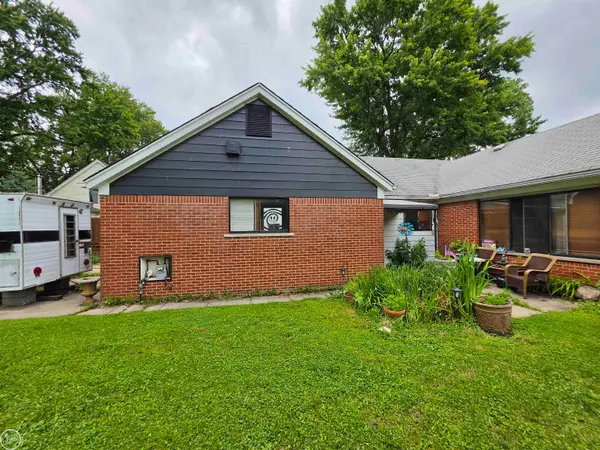 24741 Old Shook, Harrison Twp, MI 48045