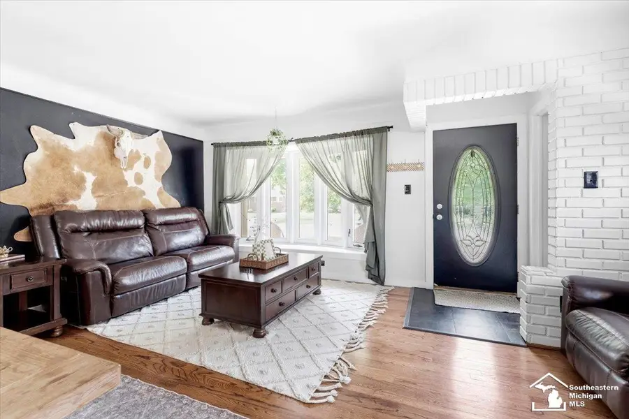 2351 Medford, Trenton, MI 48183 - #3