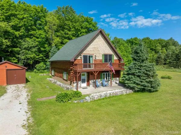 N6427 County Rd H15, Shingleton, MI 49884