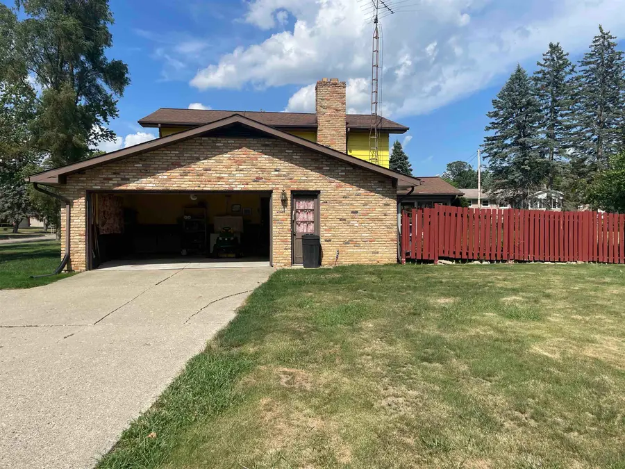 1368 Wagon Wheel, Grand Blanc, MI 48439 - #2
