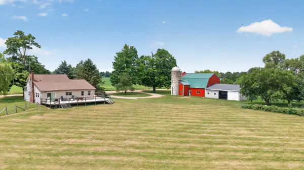 4395 S Grove, Saint Johns, MI 48879
