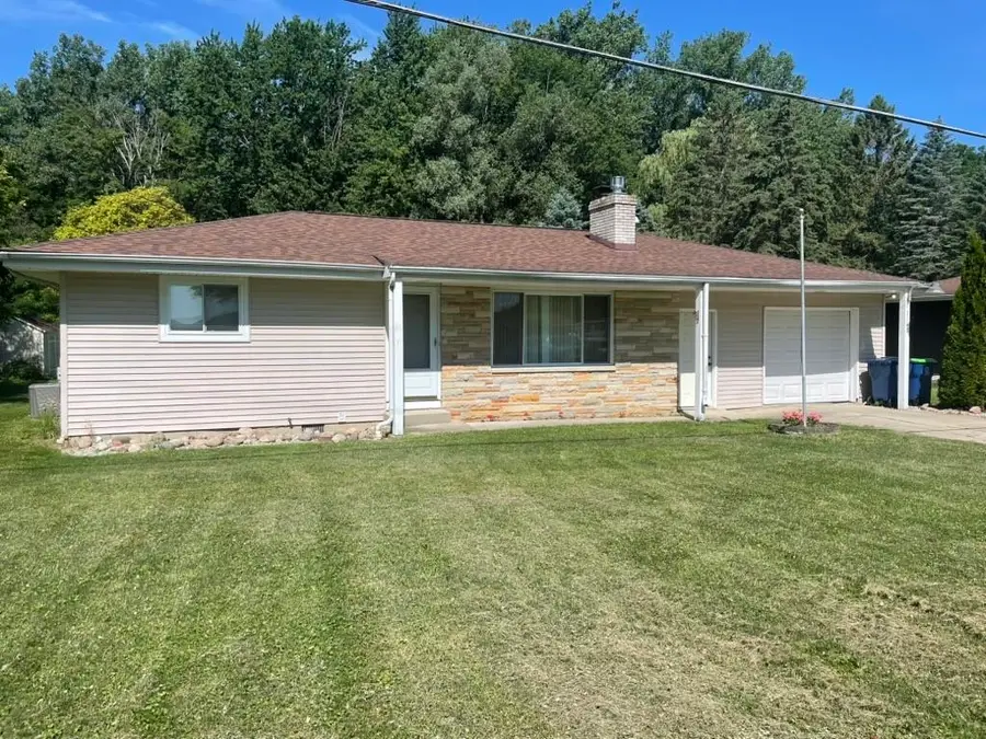 3140 S Airport, Bridgeport, MI 48722 - #2