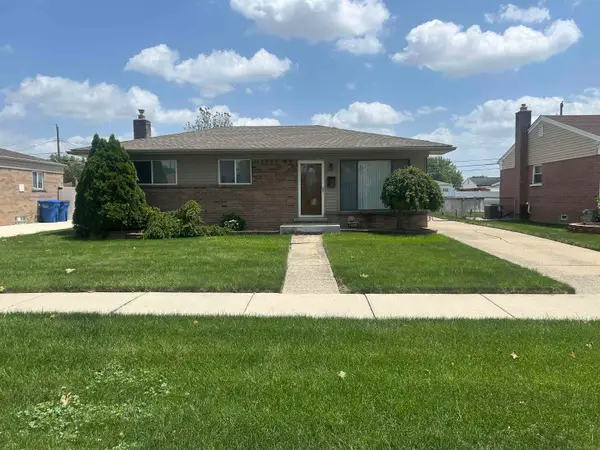 31434 Newport Dr., Warren, MI 48088