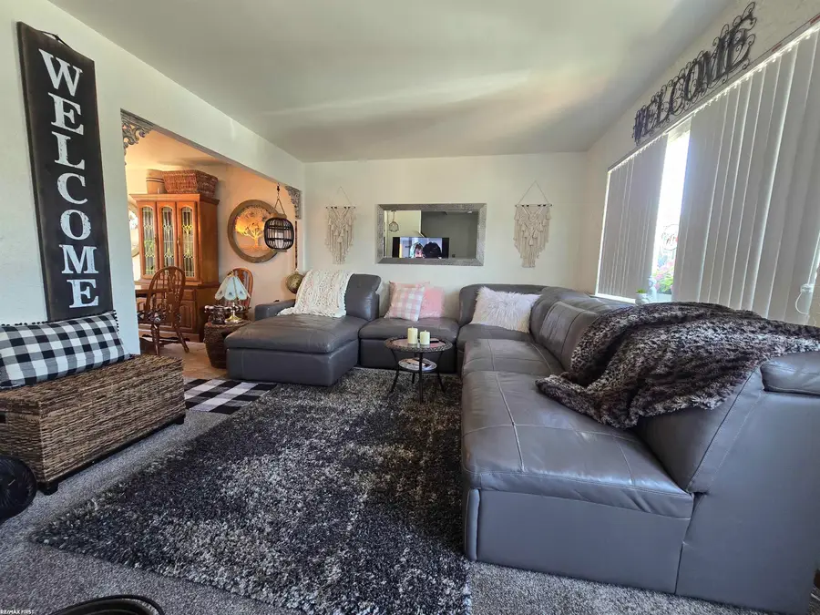 20225 15 Mile, Clinton Township, MI 48035 - #2