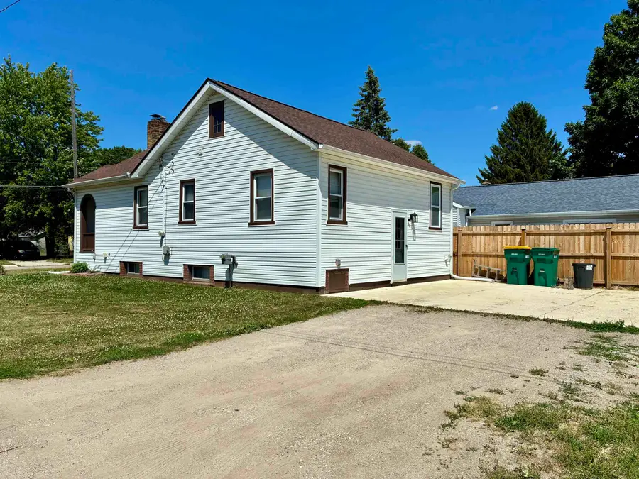 509 W Main, Durand, MI 48429 - #2