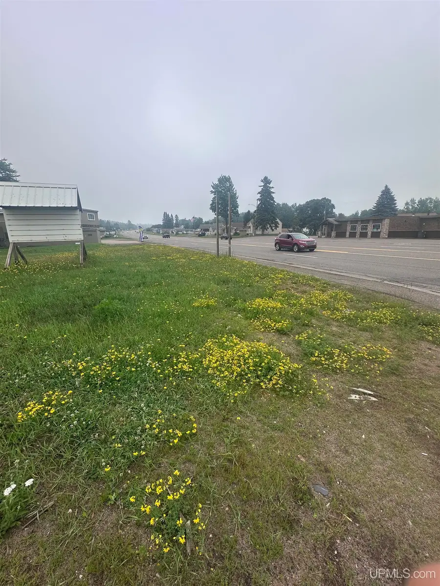 645 Us 41, Ishpeming, MI 49849 - #2