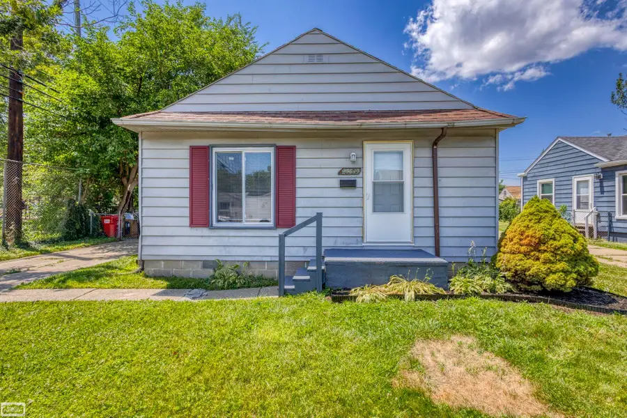 25539 Packard, Roseville, MI 48066 - #2