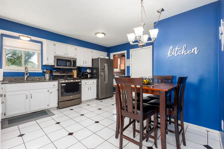 29831 Forton, New Baltimore, MI 48047 - #3