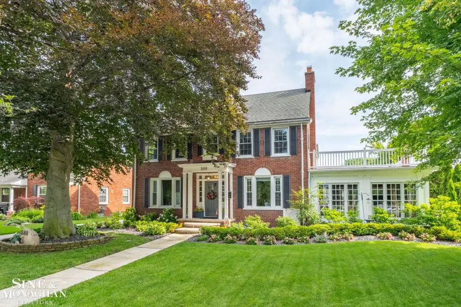 580 Hampton, Grosse Pointe Woods, MI 48236 - #2