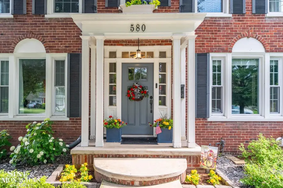 580 Hampton, Grosse Pointe Woods, MI 48236 - #3