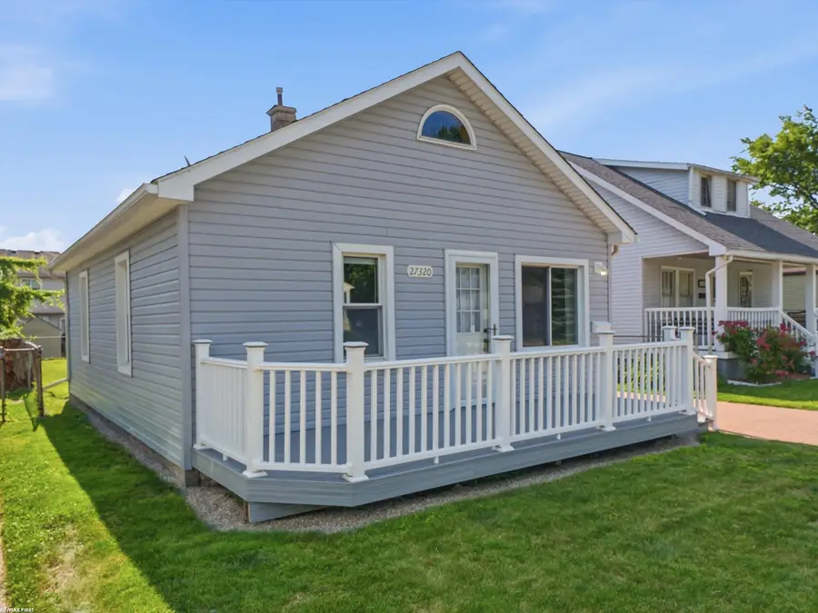 27320 Lawnwood, Roseville, MI 48066 - #3