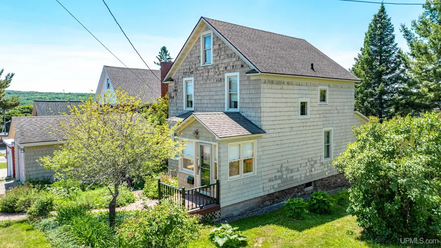 908 Third, Hancock, MI 49930 - #2
