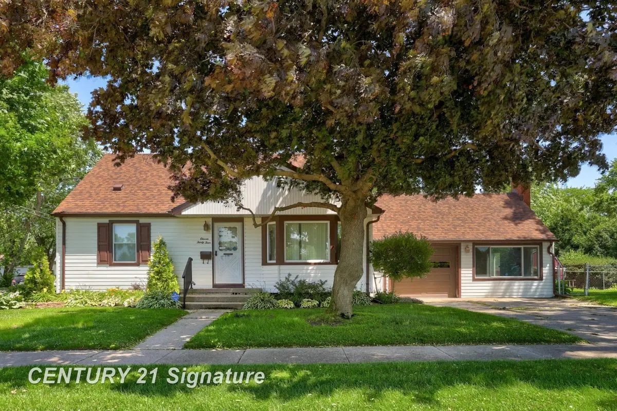 1134 Sutton, Saginaw, MI 48602 - #1