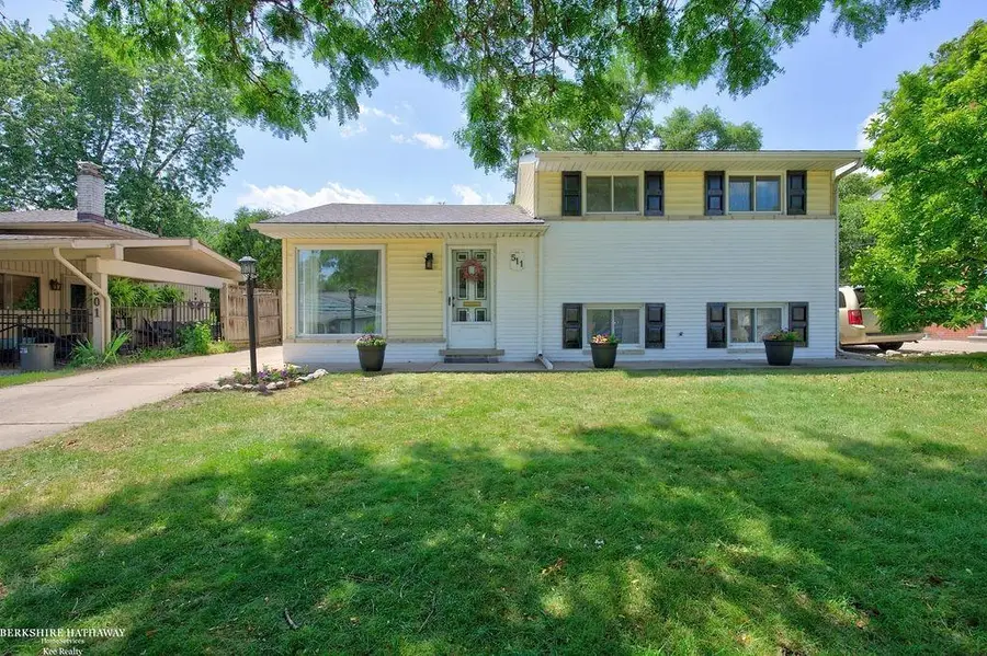 511 Kinross, Clawson, MI 48017 - #2
