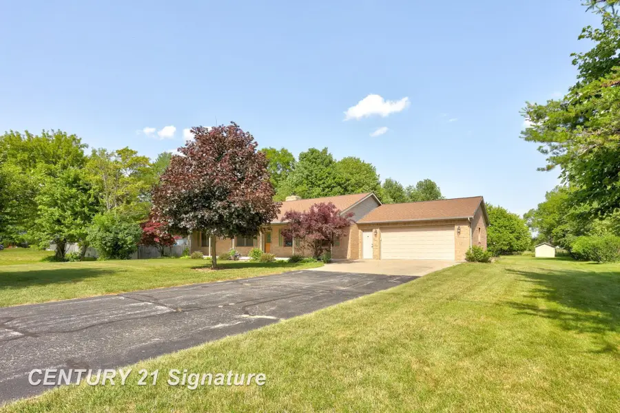 3725 Trimm, Saginaw, MI 48609 - #3