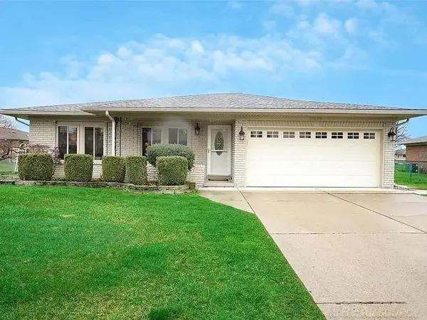 41223 Sesame, Sterling Heights, MI 48314