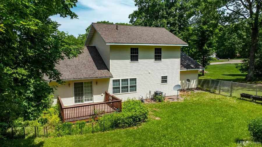 1909 Robindale, Houghton, MI 49931 - #2