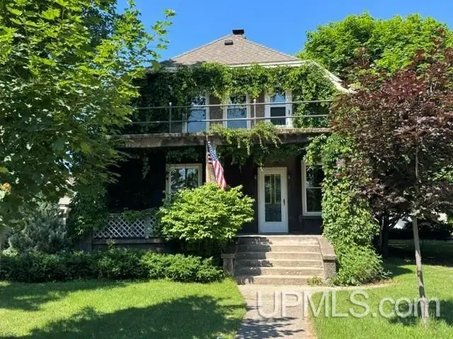 1121 N 16th, Escanaba, MI 49829 - #1
